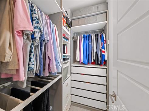 131  Spiral  , Irvine, CA