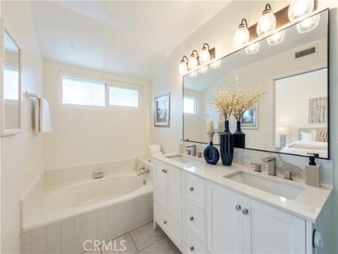 19  Alabaster  , Irvine, CA