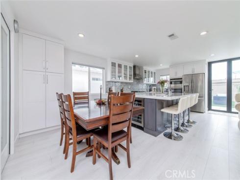 4512  Robinwood  , Irvine, CA