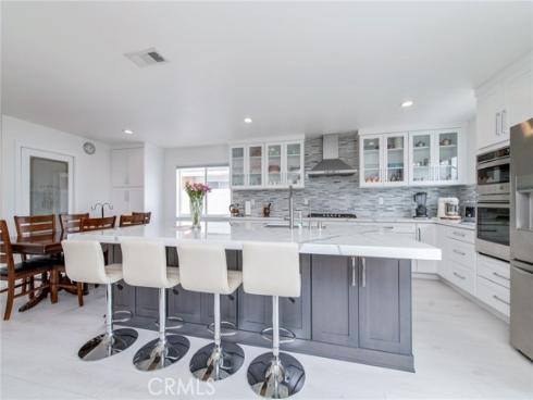 4512  Robinwood  , Irvine, CA