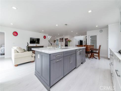 4512  Robinwood  , Irvine, CA