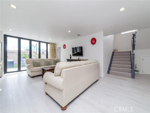 4512  Robinwood  , Irvine, CA