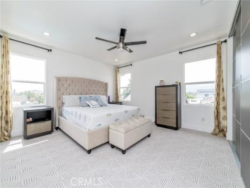 4512  Robinwood  , Irvine, CA