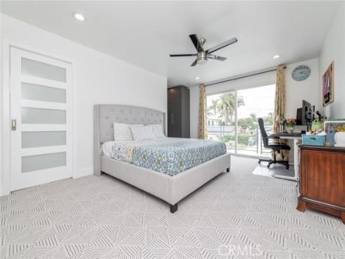 4512  Robinwood  , Irvine, CA