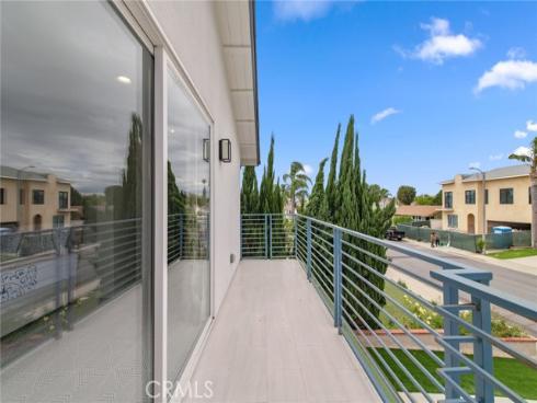 4512  Robinwood  , Irvine, CA