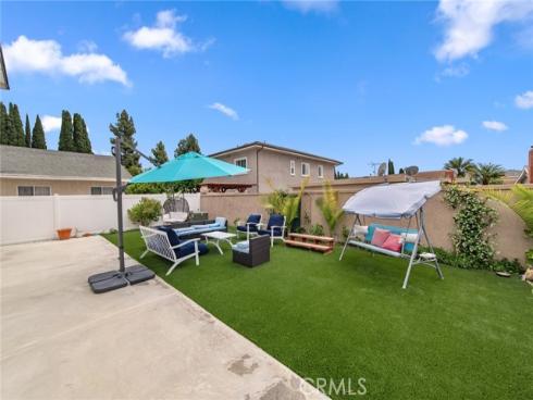 4512  Robinwood  , Irvine, CA