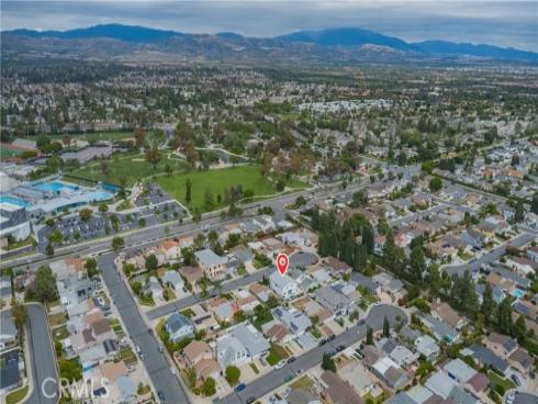 4512  Robinwood  , Irvine, CA