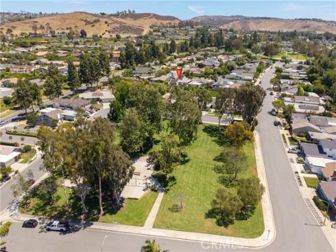 5231  Hiram   Lane, Irvine, CA