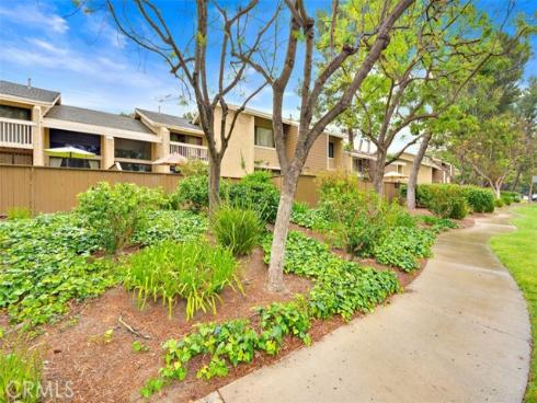 26  Lakepines  , Irvine, CA