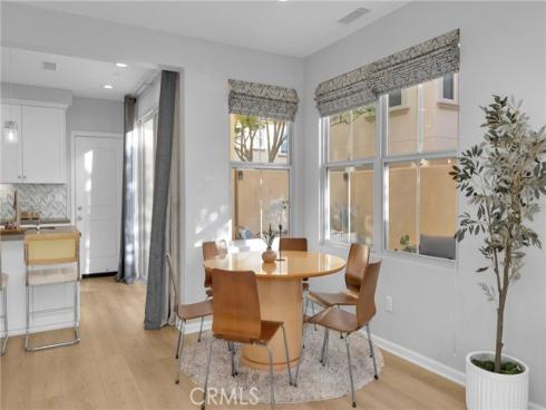 188  Excursion  , Irvine, CA