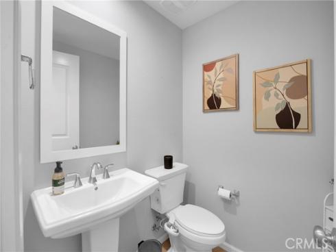 188  Excursion  , Irvine, CA