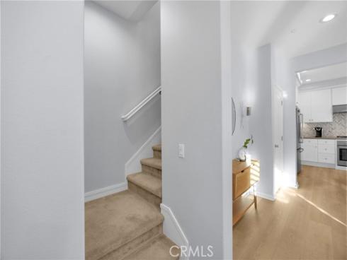 188  Excursion  , Irvine, CA