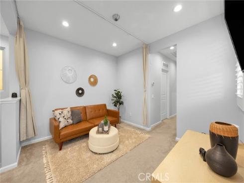 188  Excursion  , Irvine, CA