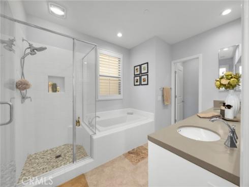 188  Excursion  , Irvine, CA