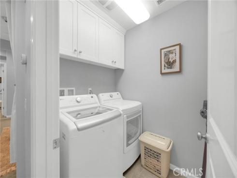 188  Excursion  , Irvine, CA