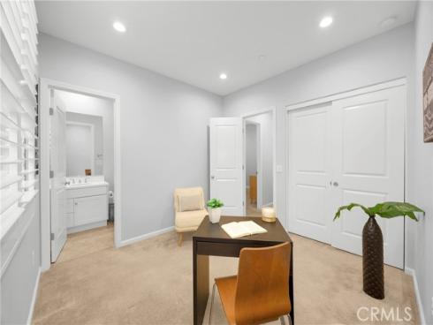 188  Excursion  , Irvine, CA