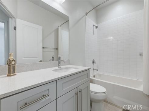 595  Cultivate  , Irvine, CA