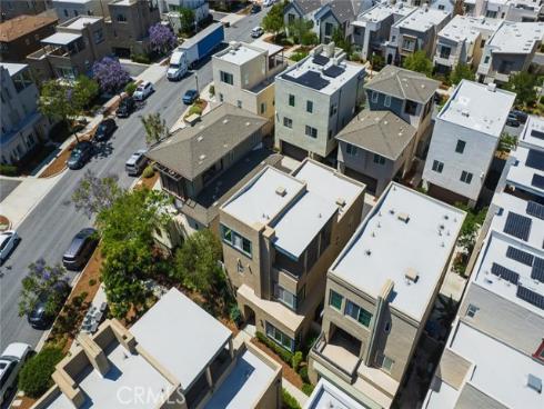 595  Cultivate  , Irvine, CA