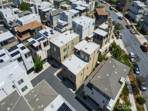 595  Cultivate  , Irvine, CA