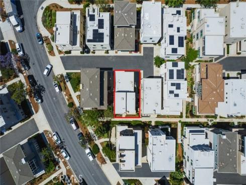 595  Cultivate  , Irvine, CA