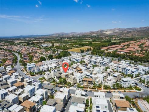 595  Cultivate  , Irvine, CA