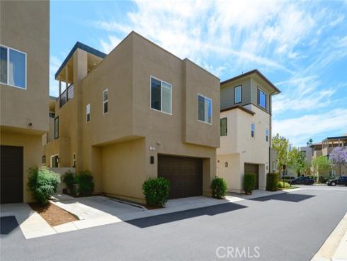 595  Cultivate  , Irvine, CA