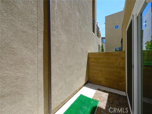 595  Cultivate  , Irvine, CA