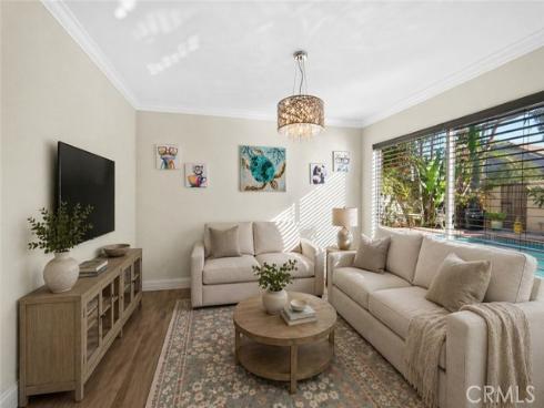 4062  Escudero  , Irvine, CA