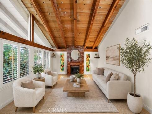 4062  Escudero  , Irvine, CA