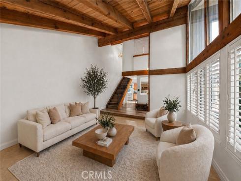 4062  Escudero  , Irvine, CA