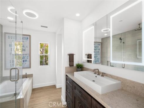 42  Gardenpath  , Irvine, CA