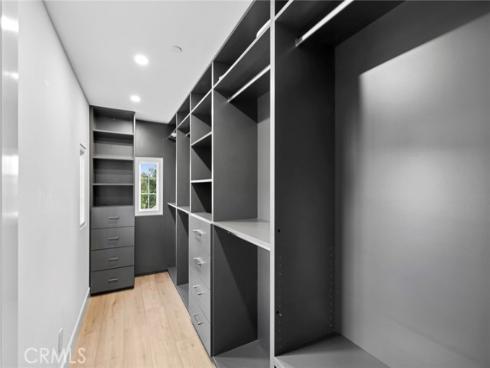 42  Gardenpath  , Irvine, CA