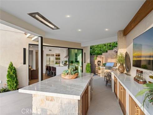 42  Gardenpath  , Irvine, CA