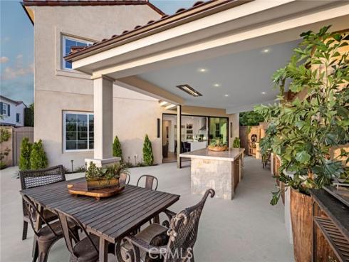 42  Gardenpath  , Irvine, CA