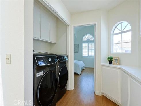 120  Agostino  , Irvine, CA