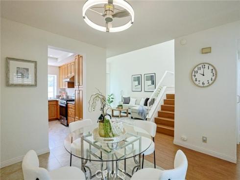 120  Agostino  , Irvine, CA