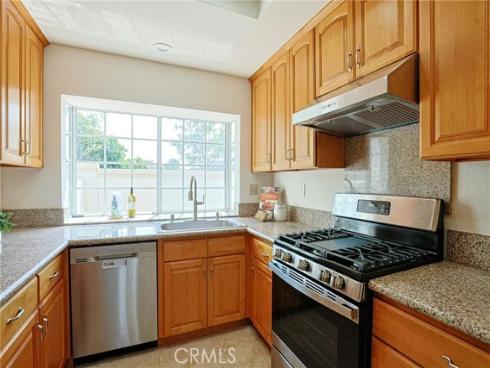 120  Agostino  , Irvine, CA