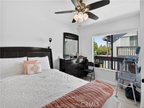 60  Orange Blossom  , Irvine, CA