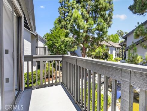 60  Orange Blossom  , Irvine, CA