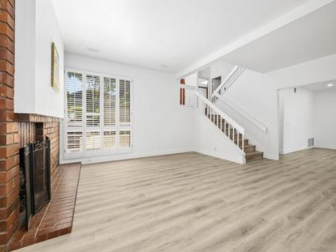 40  Canyon Ridge  3 , Irvine, CA