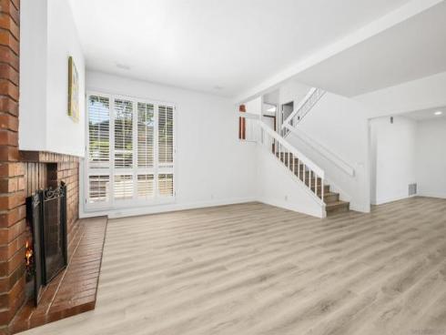 40  Canyon Ridge  3 , Irvine, CA