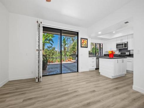 40  Canyon Ridge  3 , Irvine, CA