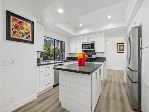 40  Canyon Ridge  3 , Irvine, CA