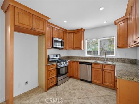 5022  Dutcher  , Irvine, CA