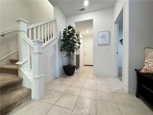 179  Cadence  , Irvine, CA