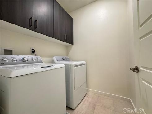 179  Cadence  , Irvine, CA