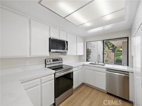 17284 Citron , Irvine, CA