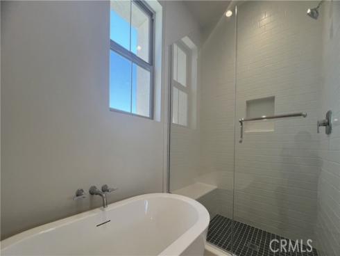 110  Sunnyside  , Irvine, CA