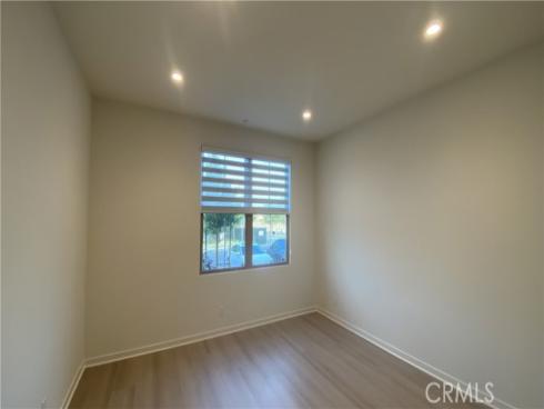 110  Sunnyside  , Irvine, CA