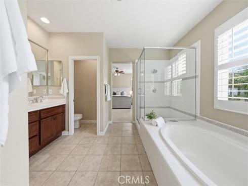 6  Versailles  , Irvine, CA